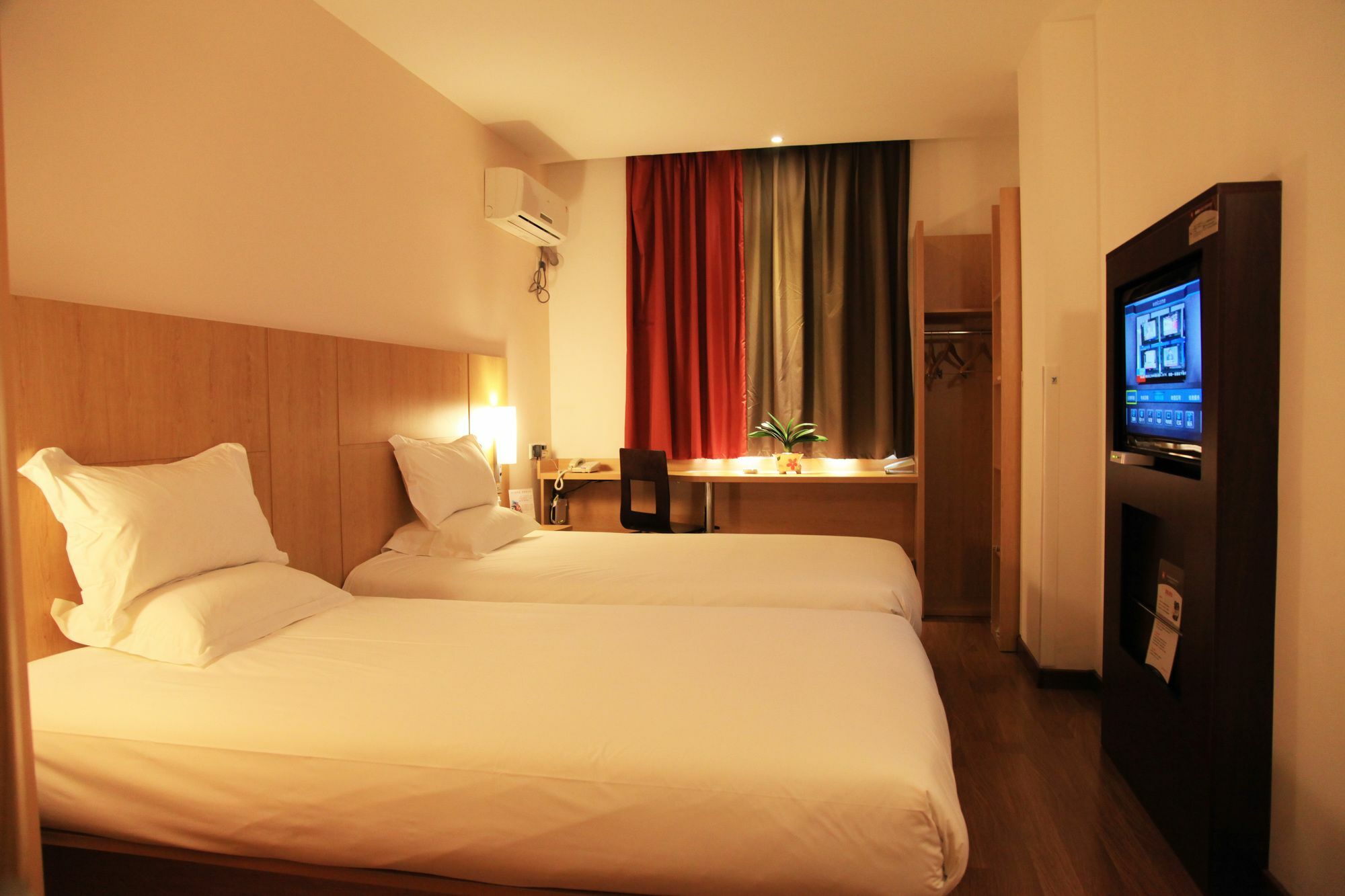 Ibis Hangzhou Huanglong Sports Center Hotel Luaran gambar